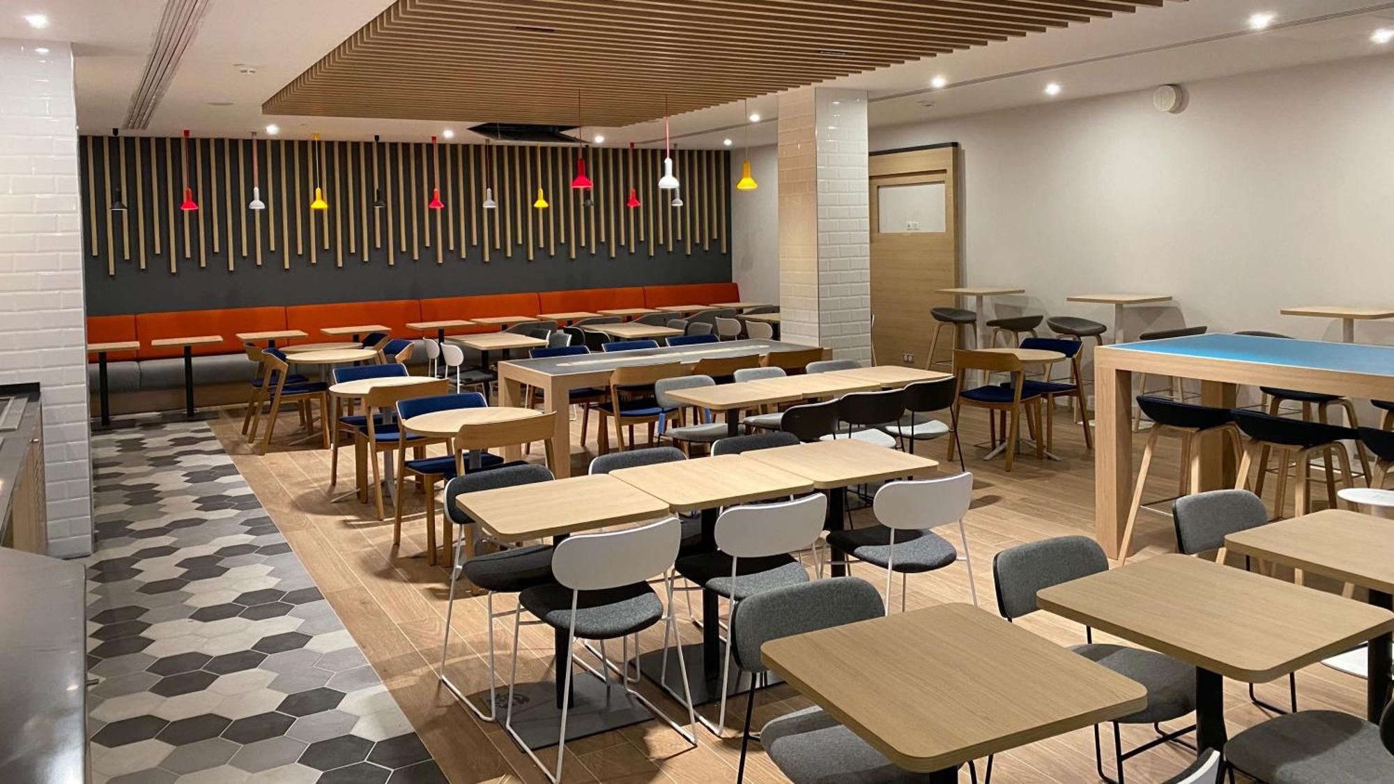 Holiday Inn Express - Nice - Grand Arenas By Ihg Exteriör bild